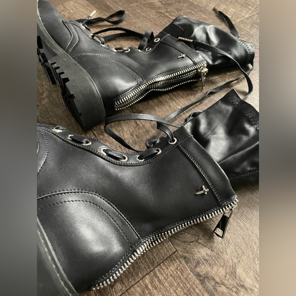 Sock Style Hybrid Combat Boots - Picture 12 of 16